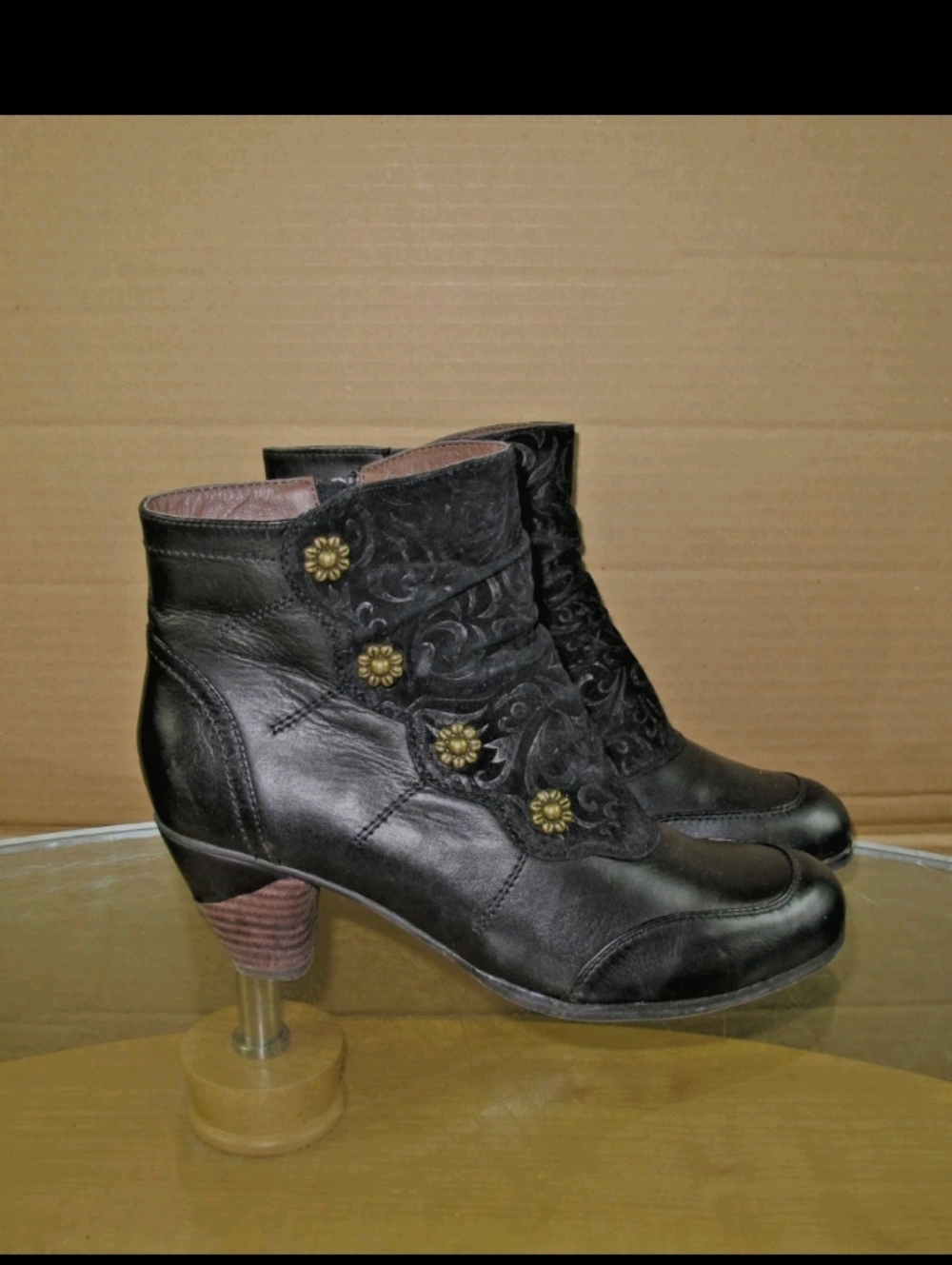 L'Artiste Victorian Ankle Boots Booties Black Leather Women's Size 8 - Picture 10 of 10